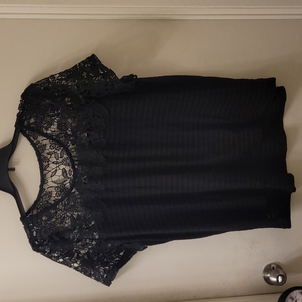 Lane Bryant lace shirt in size 22/24